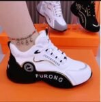 Giant hibiscus Apache autumn and winter sports leisure breathable and versatile soft sole invisible height-increasing shock absorbing shoes pair